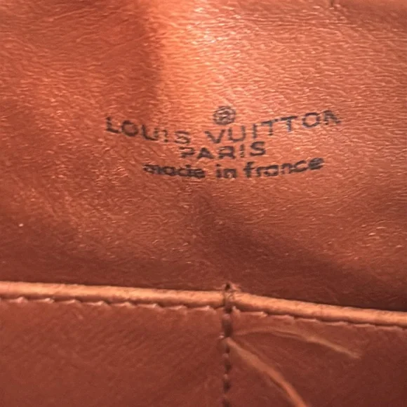 Louis Vuitton Compiegne 28 leather vanity case
Very good condition - Picture 15 of 17